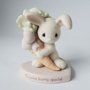 Precious Moments Figurine "To Some Bunny Special" Rabbit Carrot Vintage 1982